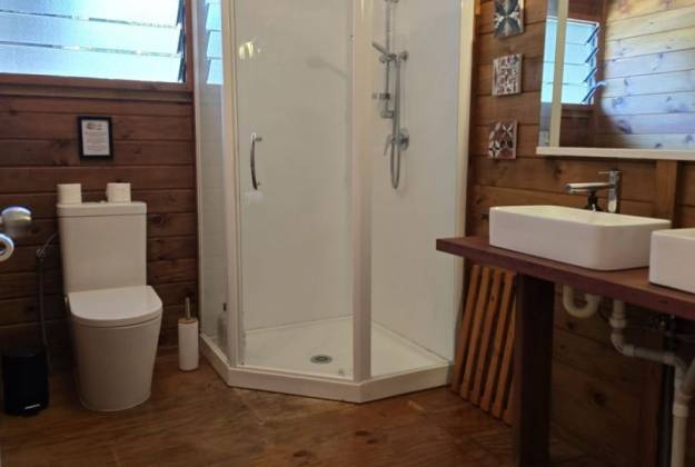 Bathroom of the accommodation Kaliki Lodge
