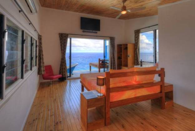 living room area at Lau's Getaways