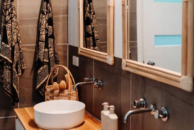 Bathroom area accommodation of Tuhia Sunrise